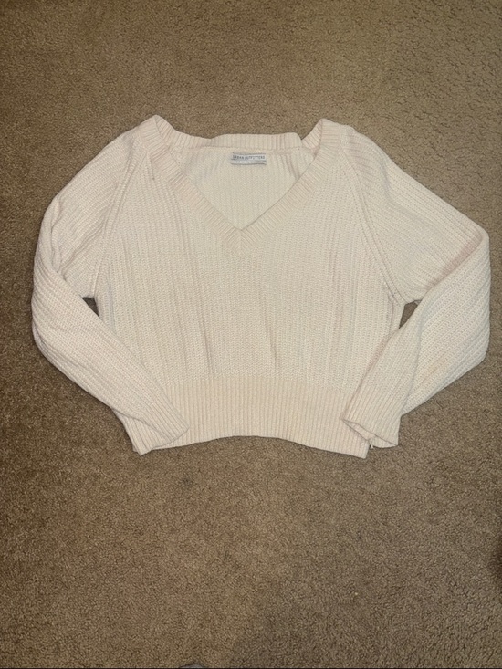 Urban Outfitters Sweaters - Urban Outfitters Cream V-Neck Ribbed Knit Sweater